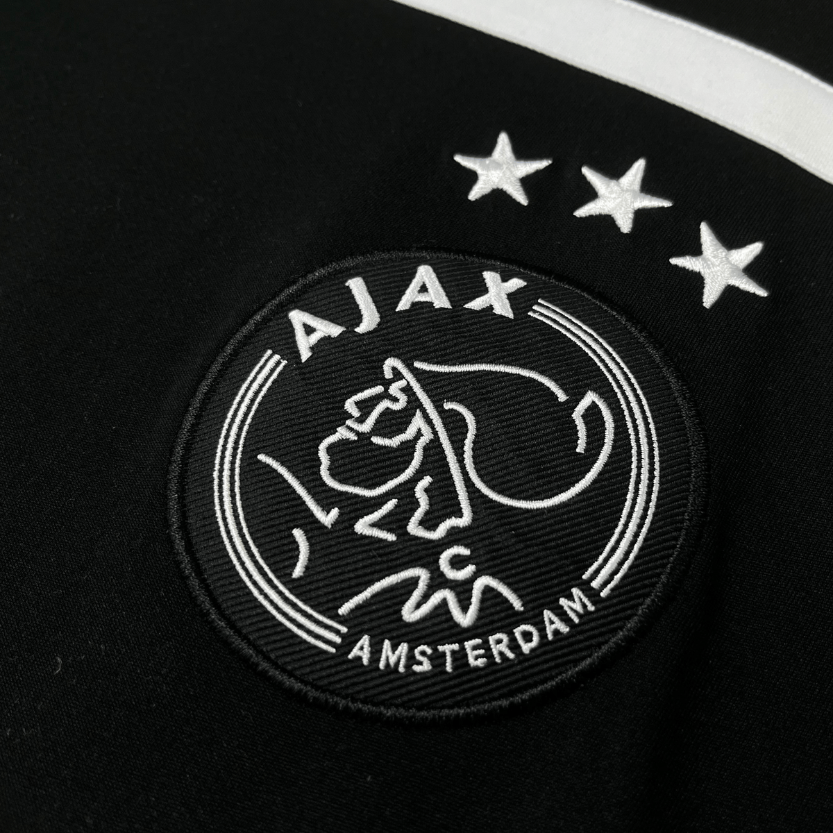 Ajax 2018-19 Away De Jong #21 Shirt M
