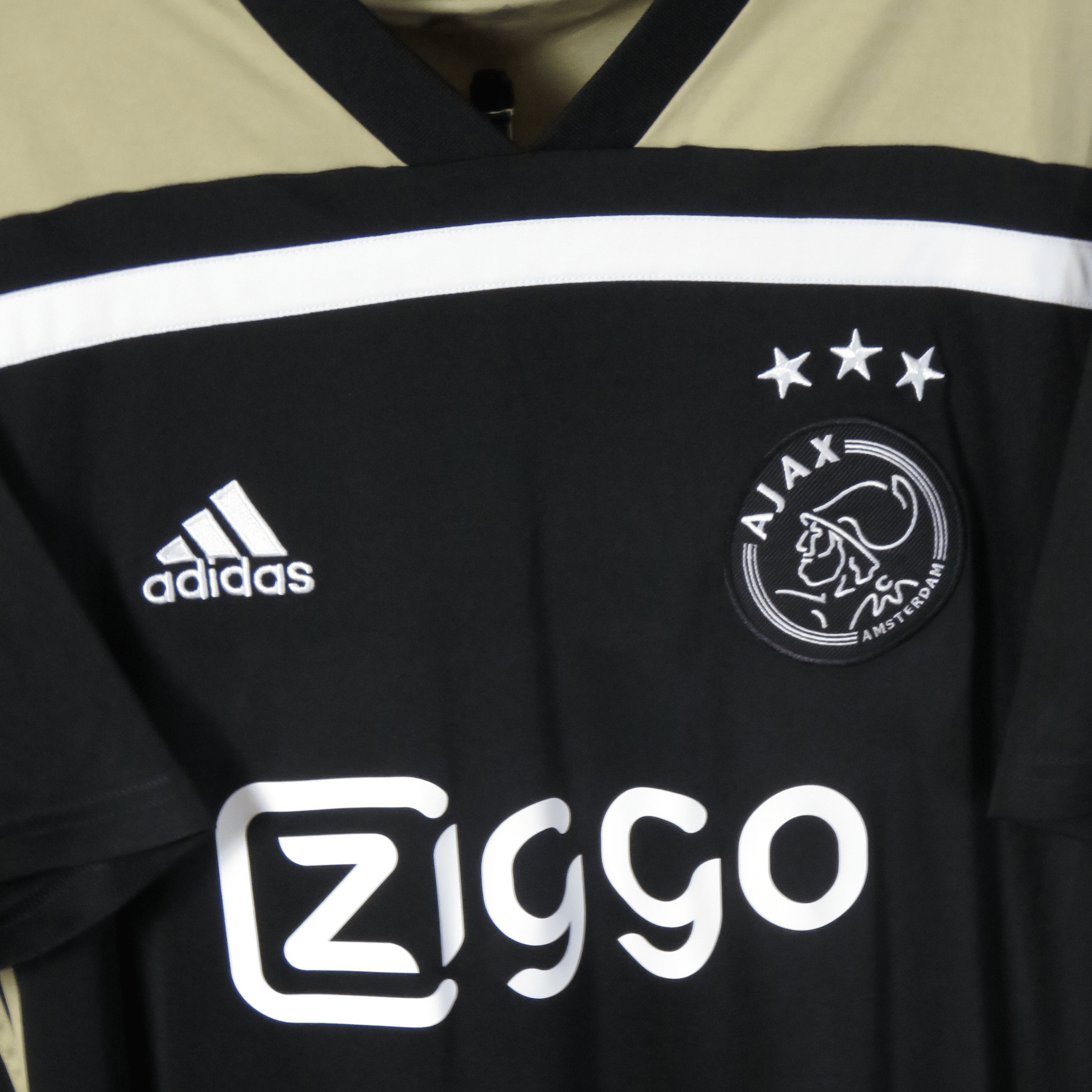 Ajax 2018-19 Away De Jong #21 Shirt L