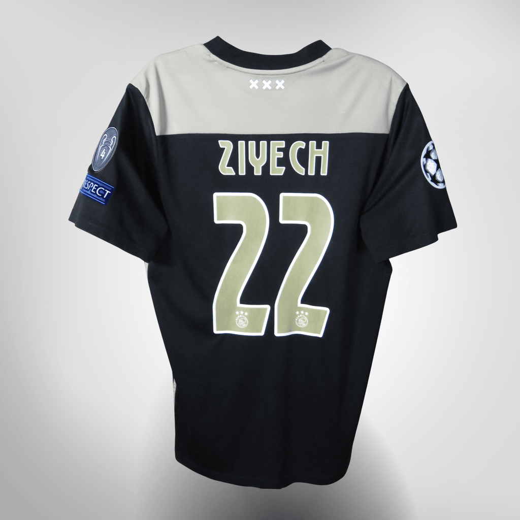 Ajax 2018-19 Away Ziyech #22 Shirt L
