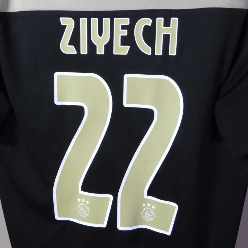 Ajax 2018-19 Away Ziyech #22 Shirt L