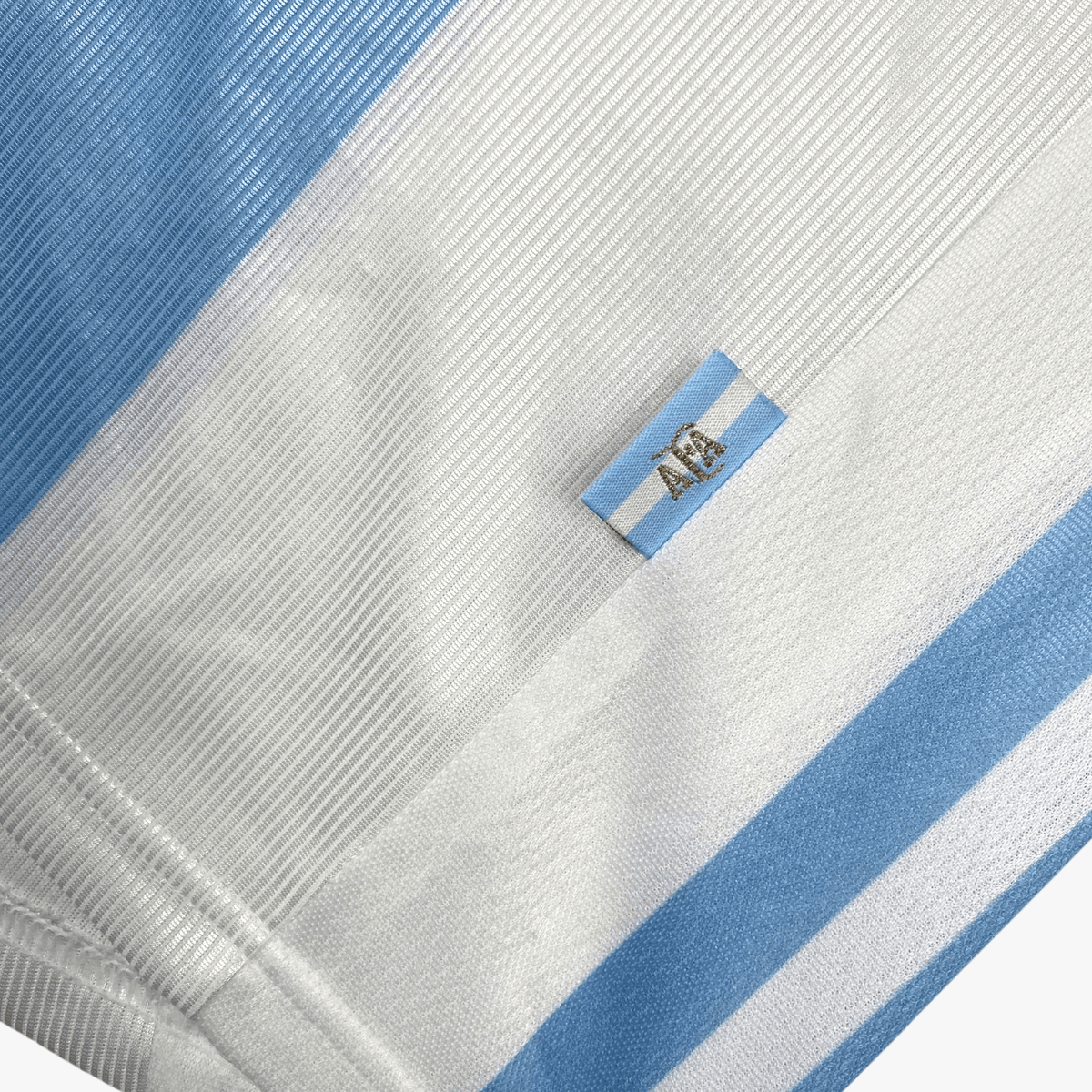 Vintage Argentina 1998-1999 Home football shirt, size XL | Nostalgic Football Shirts