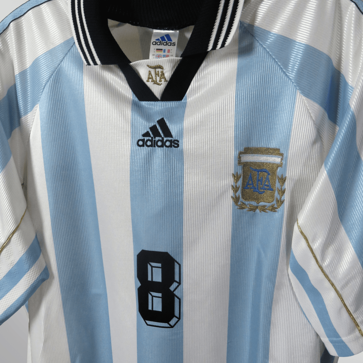 Original Argentina 1998-2000 Home football shirt, size L, Simeone 8 | Nostalgic Football Shirts