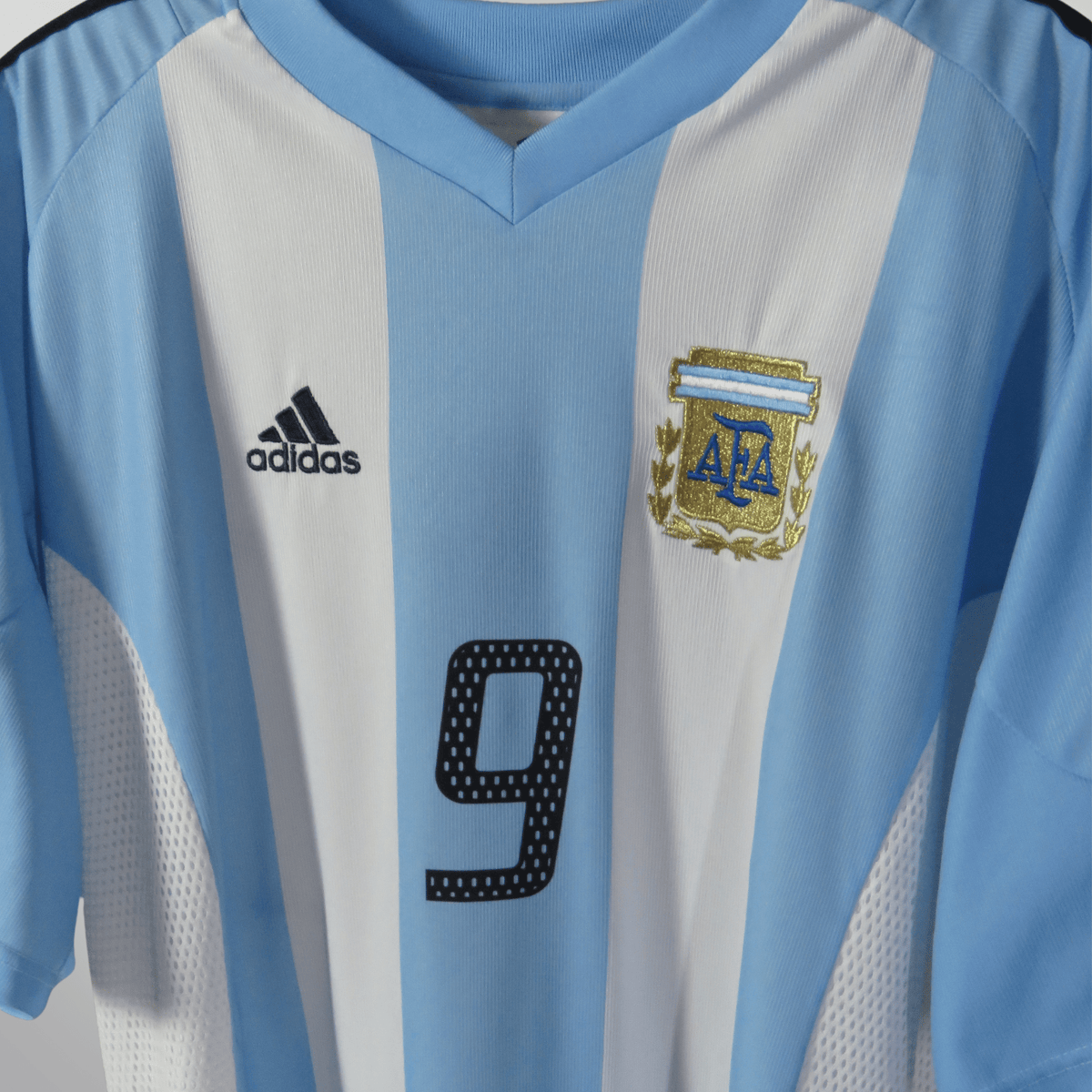Original Argentina 2002-2004 Home football shirt, size XL, Batistuta 9 | Nostalgic Football Shirts