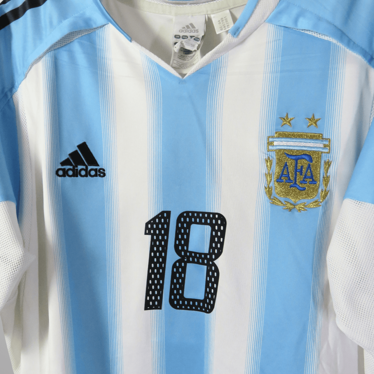 Original Argentina 2004-2005 Home football shirt, size L, Messi 18 | Nostalgic Football Shirts