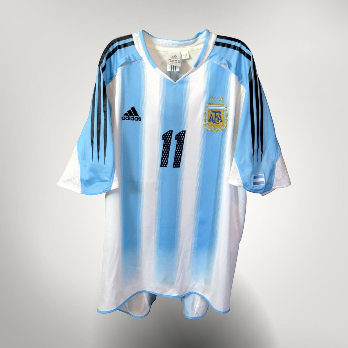 Authentic Adidas Argentina 2004-2005 Home shirt, Tevez 11 on the back, size XL | Nostalgic Football Shirts