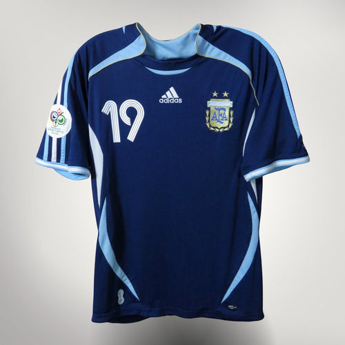 Authentic Adidas Argentina 2006-2007 Away shirt, Messi 19 on the back, size L, product code 069519 | Nostalgic Football Shirts