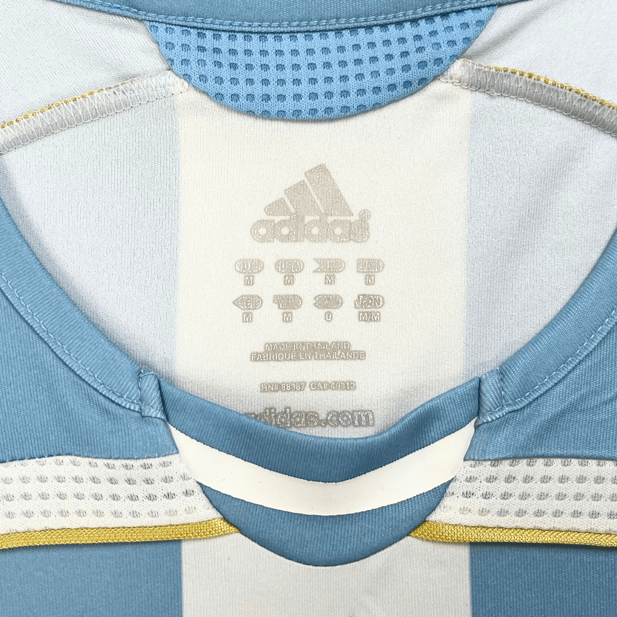 Retro Argentina 2006-2007 Home football jersey by Adidas, Messi 19, size M | Nostalgic Football Shirts