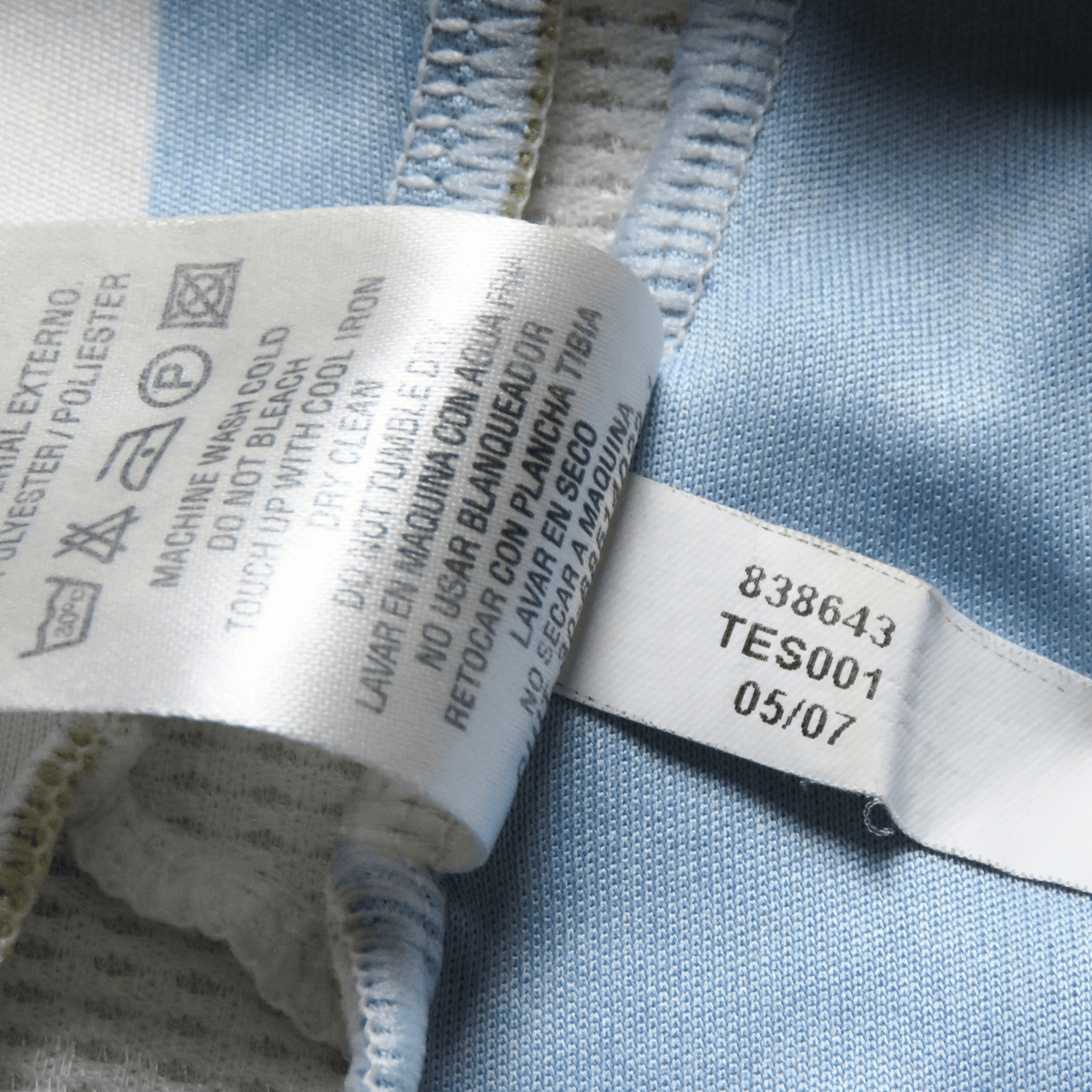 Retro Argentina 2006-2008 Home football jersey by Adidas, Crespo 9, size L, product code 838643 | Nostalgic Football Shirts