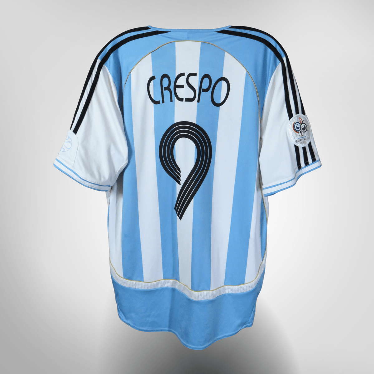 Vintage Argentina 2006-2008 Home football shirt with Crespo 9 print, size L, product code 838643 | Nostalgic Football Shirts