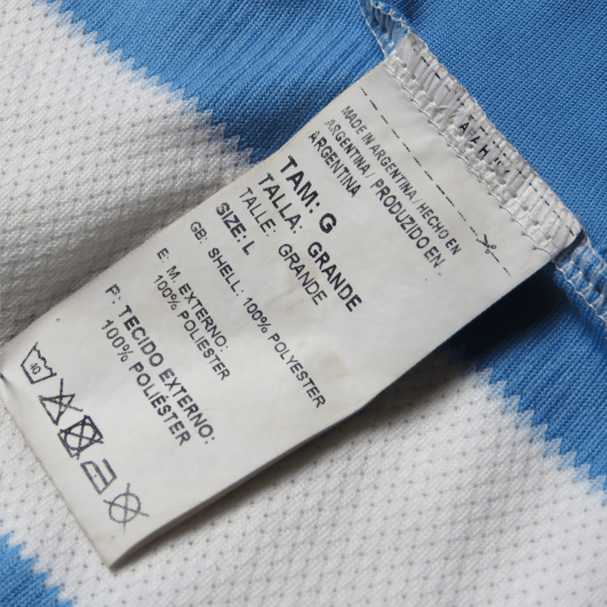 Retro Argentina 2010-2011 Home football jersey by Adidas, Messi 10, size L | Nostalgic Football Shirts