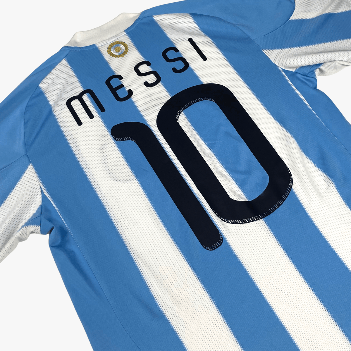 Retro Argentina 2010-2011 Home football jersey by Adidas, Messi 10, size M | Nostalgic Football Shirts