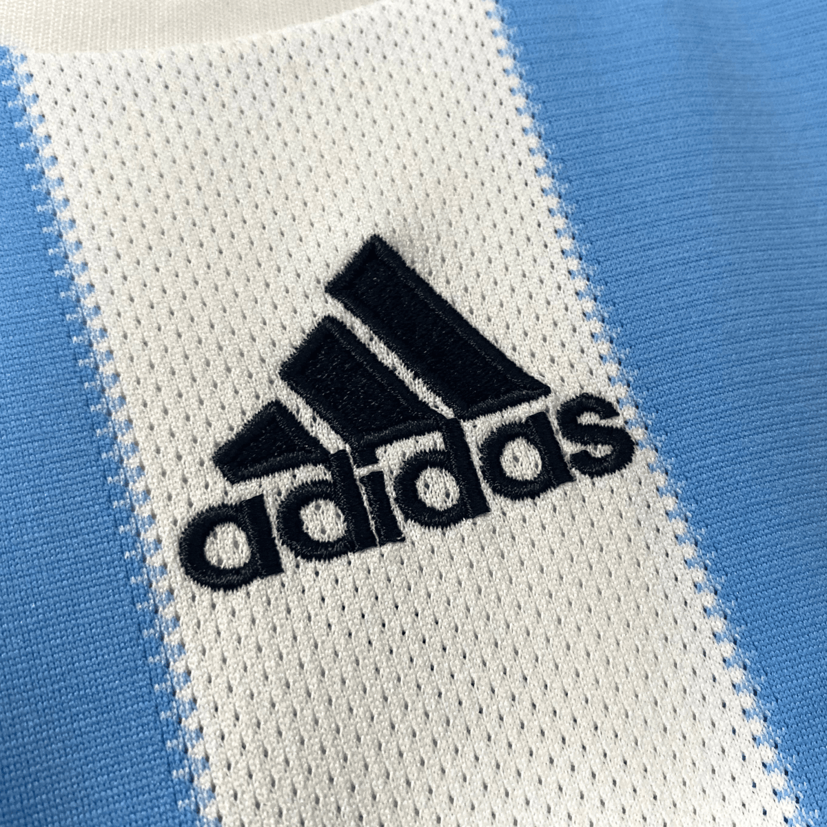 Authentic Adidas Argentina 2010-2011 Home shirt, Messi 10 on the back, size M | Nostalgic Football Shirts