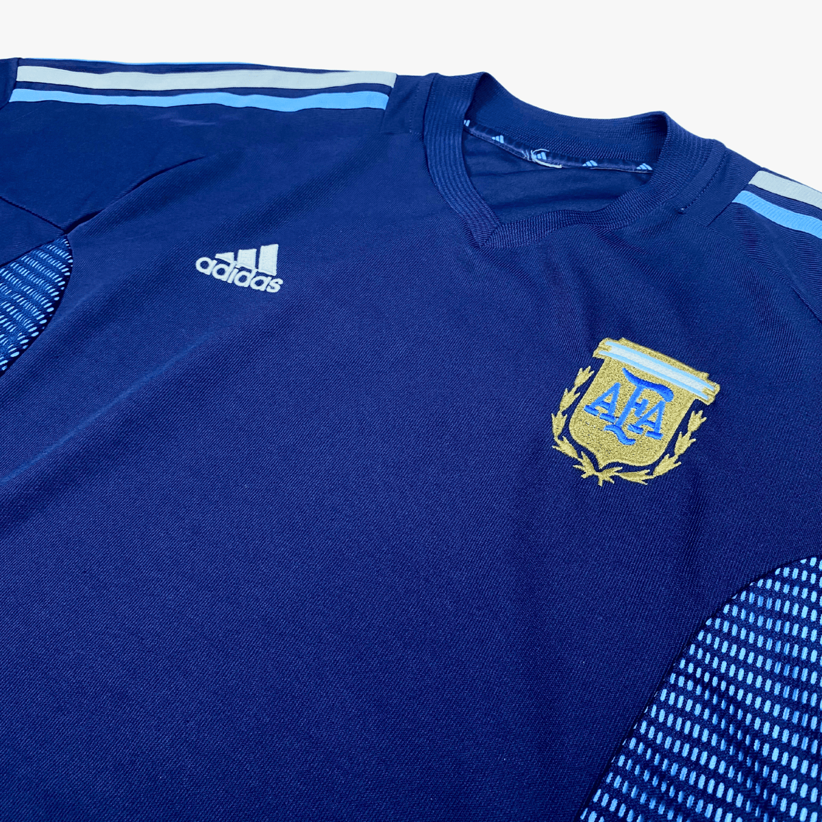 Original Argentina 2002-2004 Away football shirt, size L | Nostalgic Football Shirts