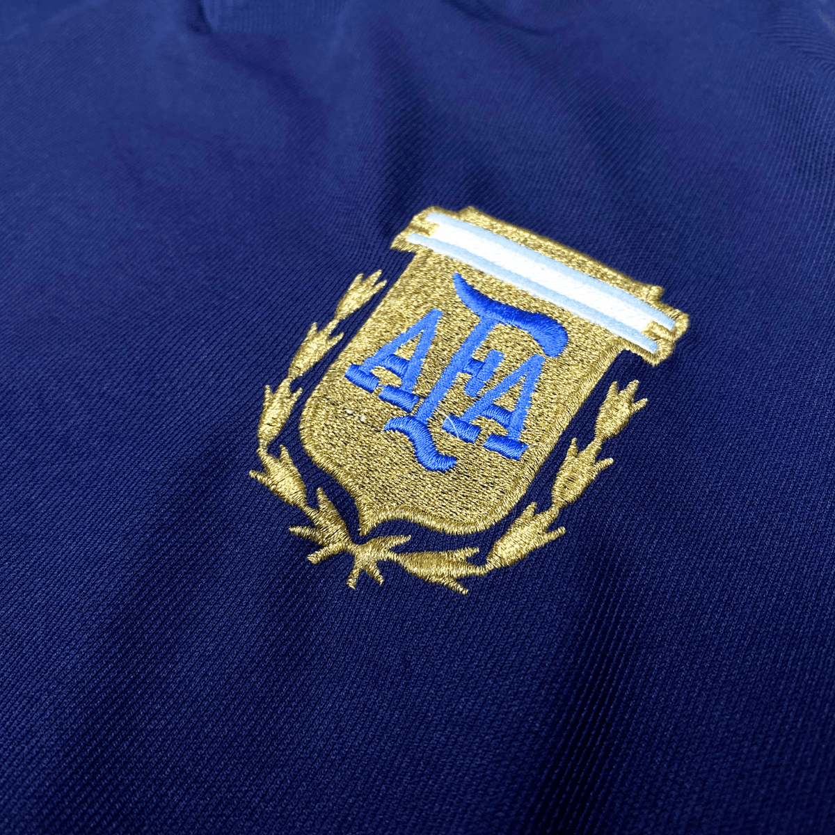 Vintage Argentina 2002-2004 Away football shirt, size L | Nostalgic Football Shirts