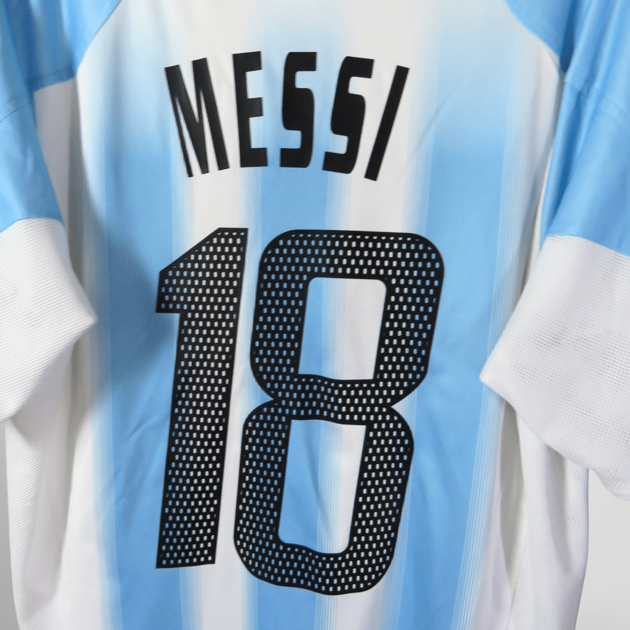 Argentina 2004-05 Home Messi #18 Shirt L