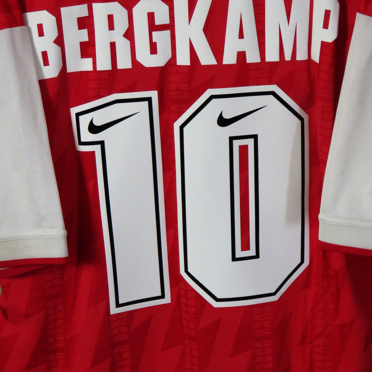 Arsenal 1994-1996 Home shirt, Bergkamp 10, Nike, size XL | Nostalgic Football Shirts