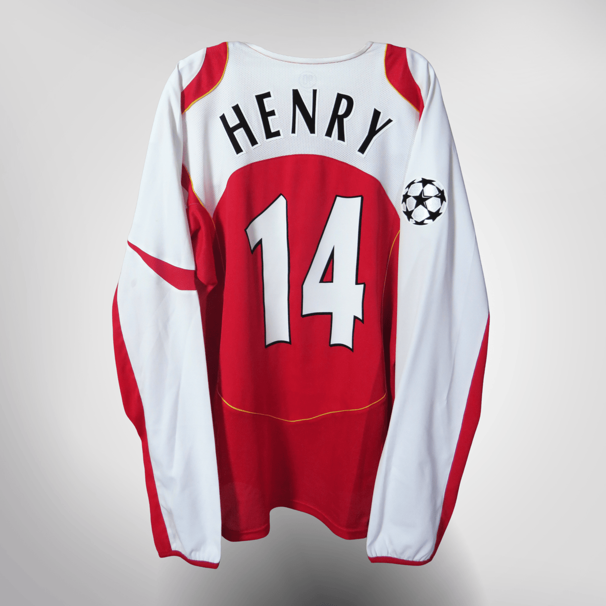 Vintage Arsenal 2004-2005 Home football shirt with Henry 14 print, size XL | Nostalgic Football Shirts