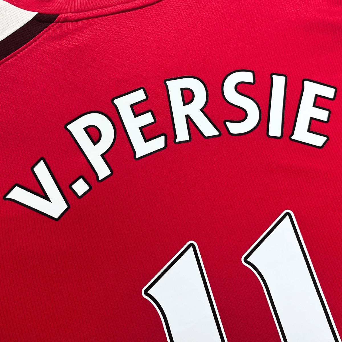 Retro Arsenal 2008-2010 Home football jersey by Nike, Van Persie 11, size XL | Nostalgic Football Shirts
