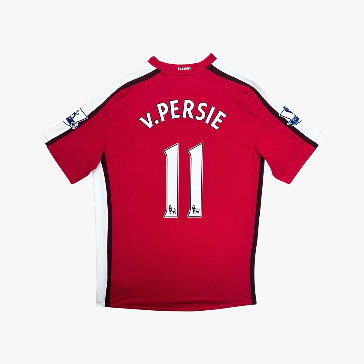 Vintage Arsenal 2008-2010 Home football shirt with Van Persie 11 print, size XL | Nostalgic Football Shirts