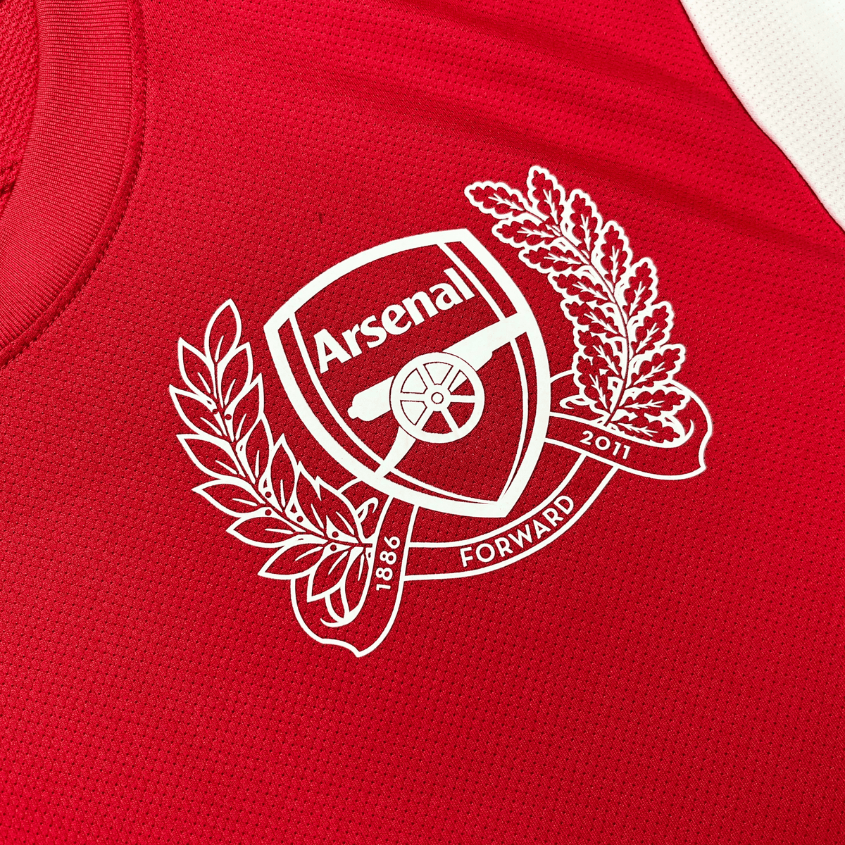 Vintage Arsenal 2011-2012 Home football shirt with Van Persie 10 print, size M | Nostalgic Football Shirts