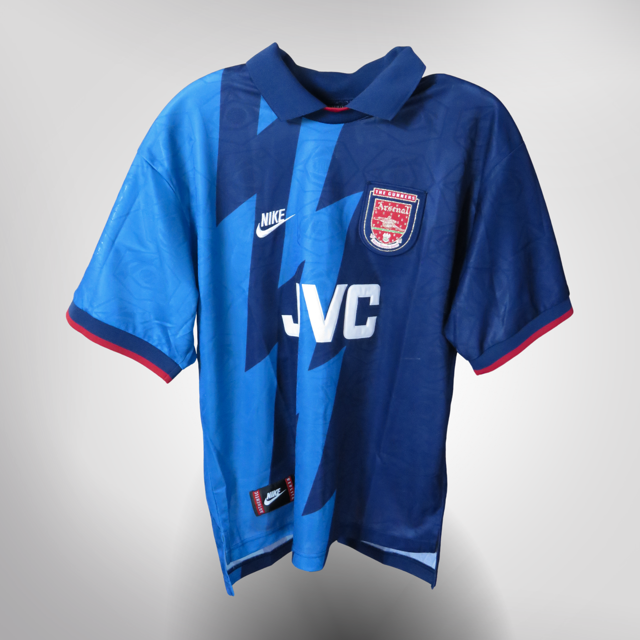 Arsenal 1995-96 Away Bergkamp #10 Shirt M