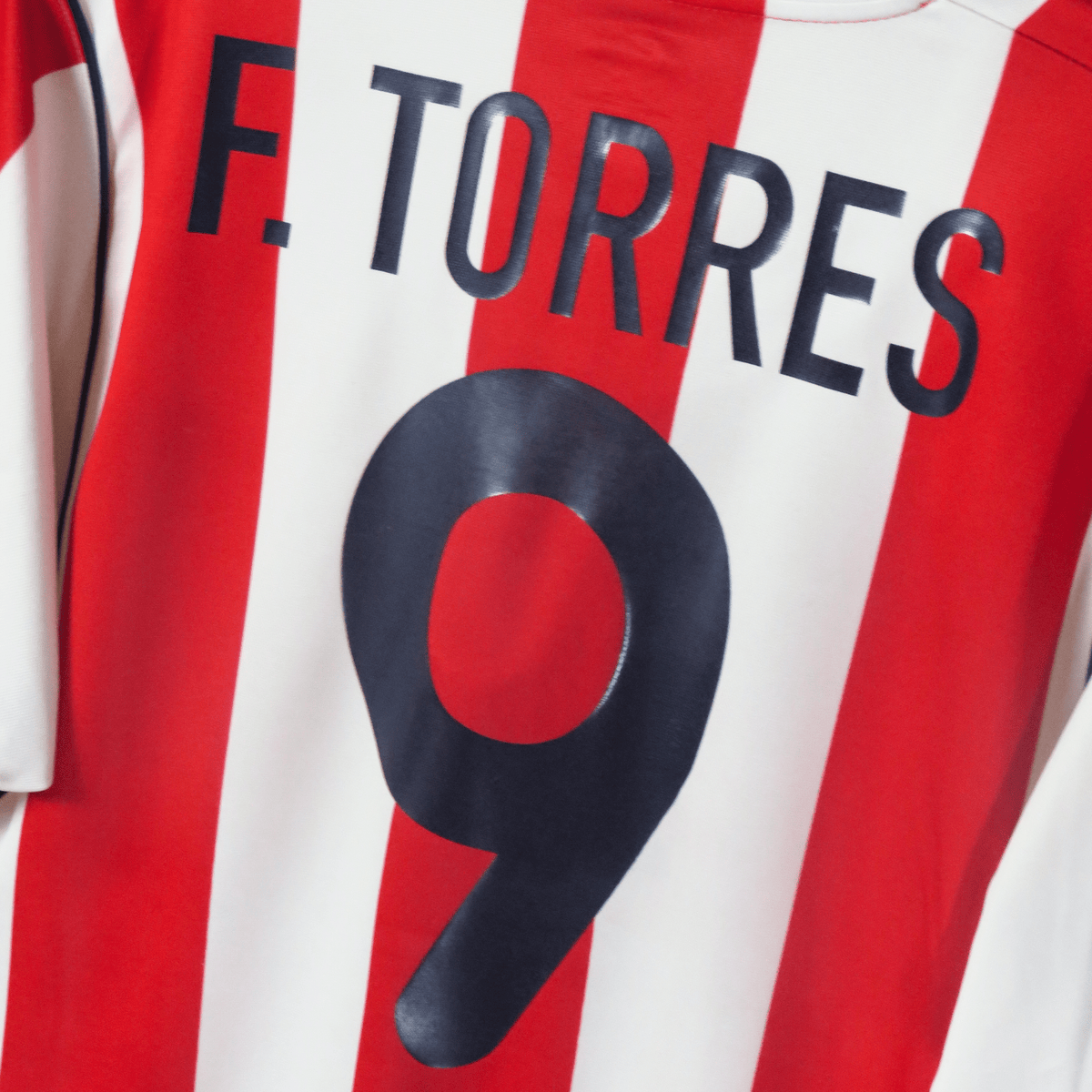 Retro Atletico Madrid 2001-2002 Home football jersey by Nike, Torres 9, size M | Nostalgic Football Shirts