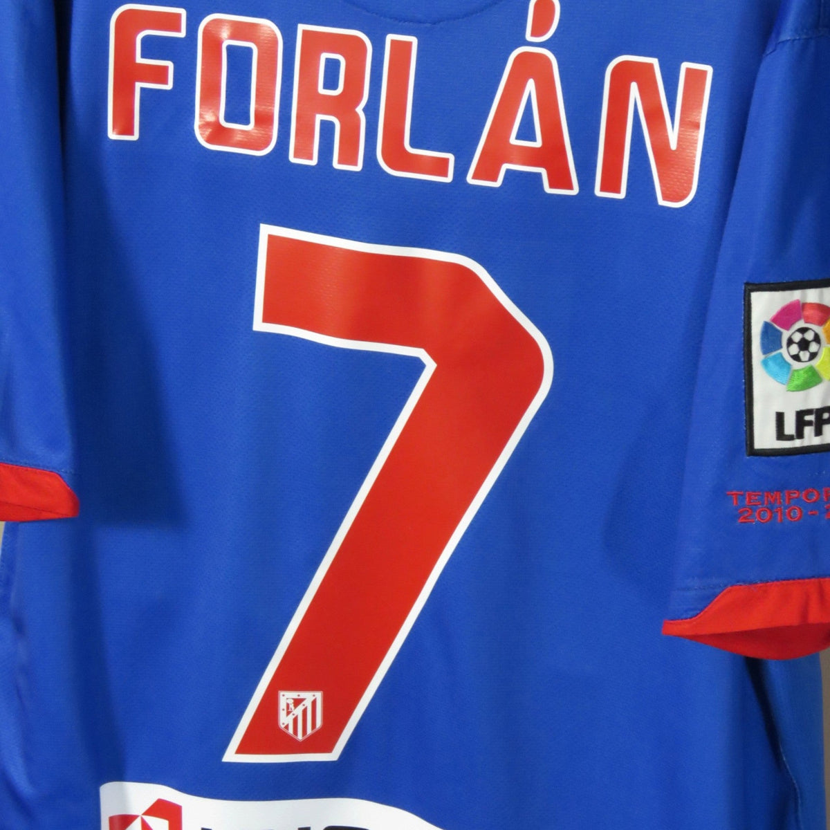 Atletico Madrid 2010-2011 Away shirt, Forlan 7, Nike, size M, product code 382192-463 | Nostalgic Football Shirts