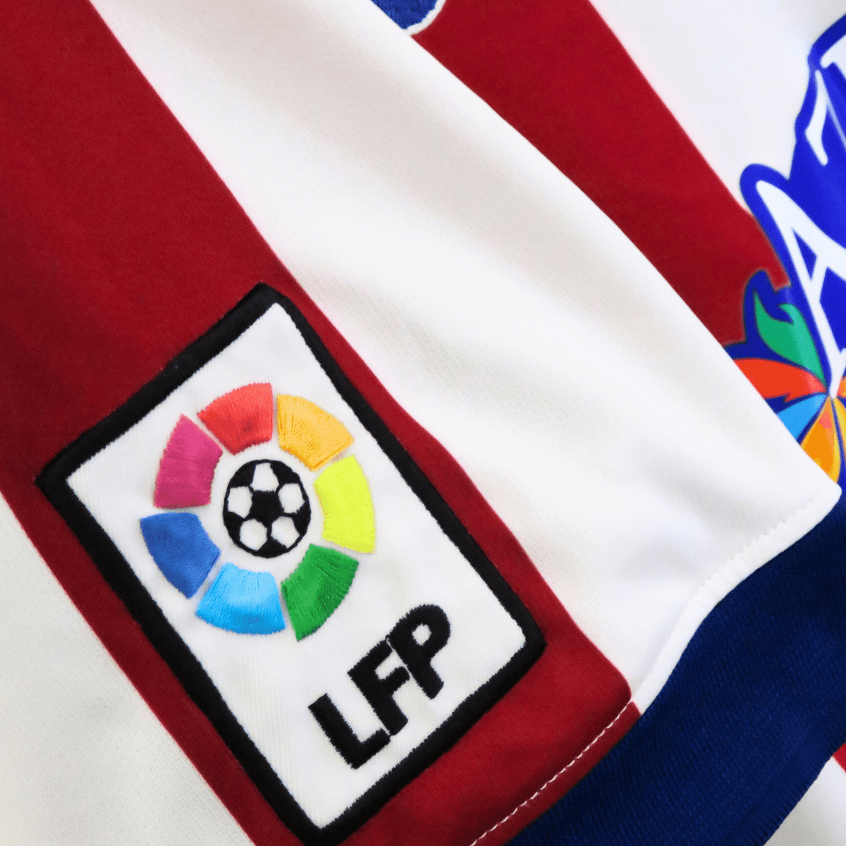Authentic Nike Atletico Madrid 2014-2015 Home shirt, Griezmann 7 on the back, size M | Nostalgic Football Shirts