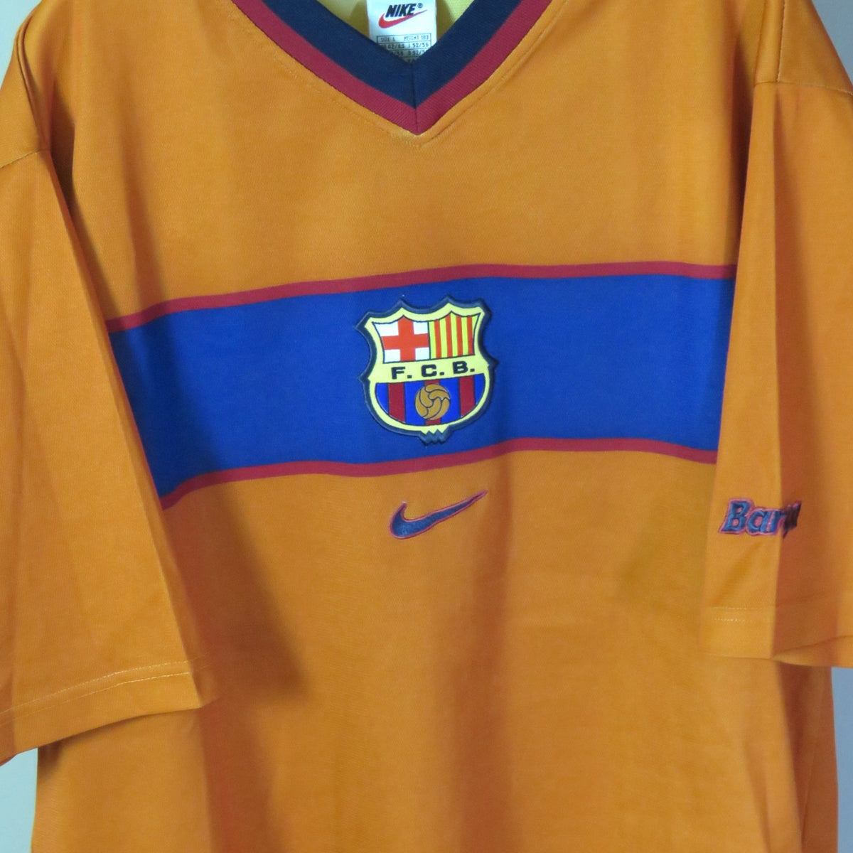 Original Barcelona 1998-1999 Away football shirt, size L, Guardiola 4 | Nostalgic Football Shirts