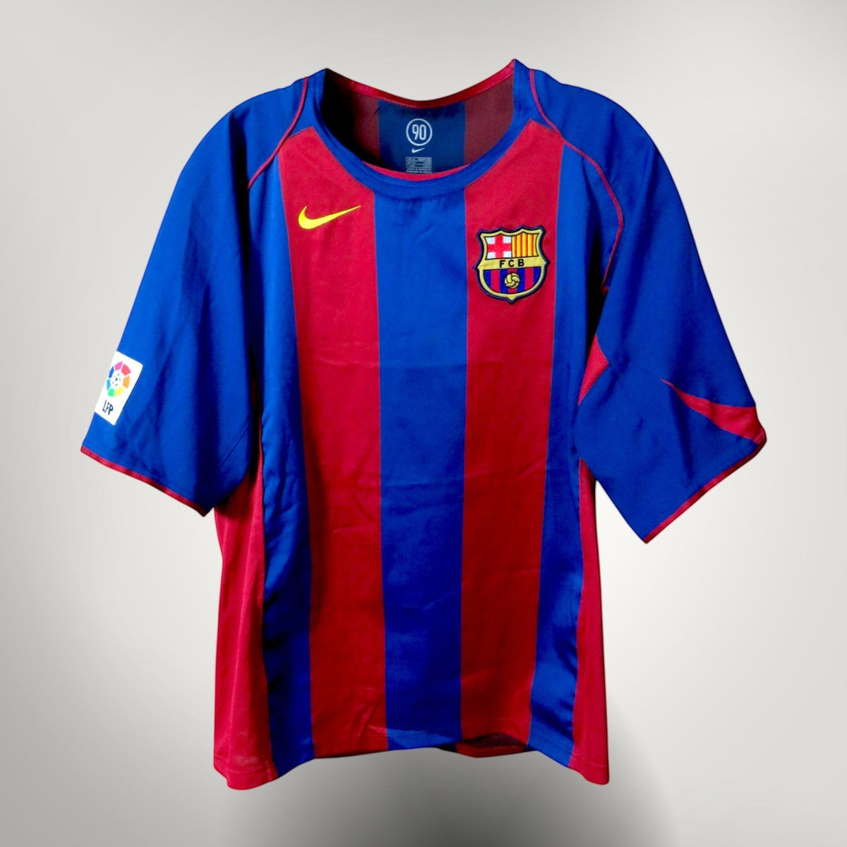 Authentic Nike Barcelona 2004-2005 Home shirt, Messi 30 on the back, size XL | Nostalgic Football Shirts