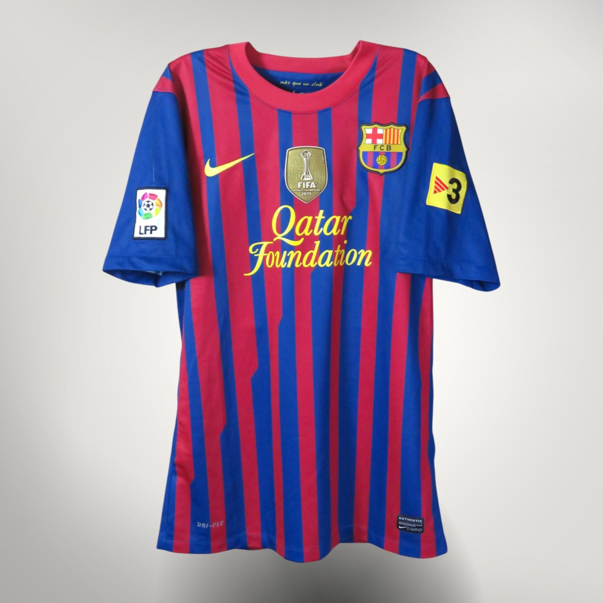 Authentic Nike Barcelona 2011-2012 Home shirt, Xavi 6 on the back, size S, product code 419877-488 | Nostalgic Football Shirts