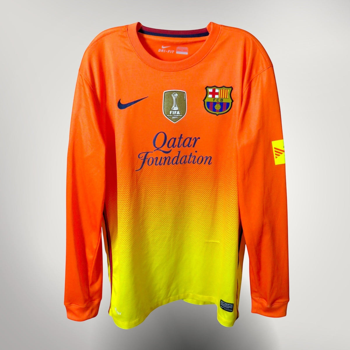 Authentic Nike Barcelona 2012-2013 Away longsleeve shirt, Messi 10 on the back, size XL | Nostalgic Football Shirts