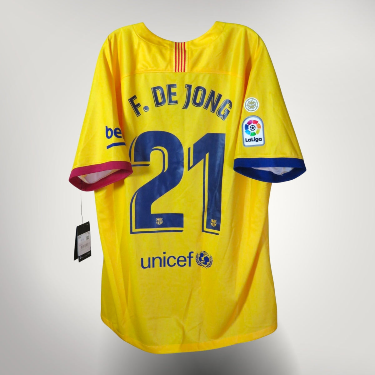 Vintage Barcelona 2019-2020 Away brand new with tags football shirt with De Jong 21 print, size XXL, product code AJ5531-728 | Nostalgic Football Shirts
