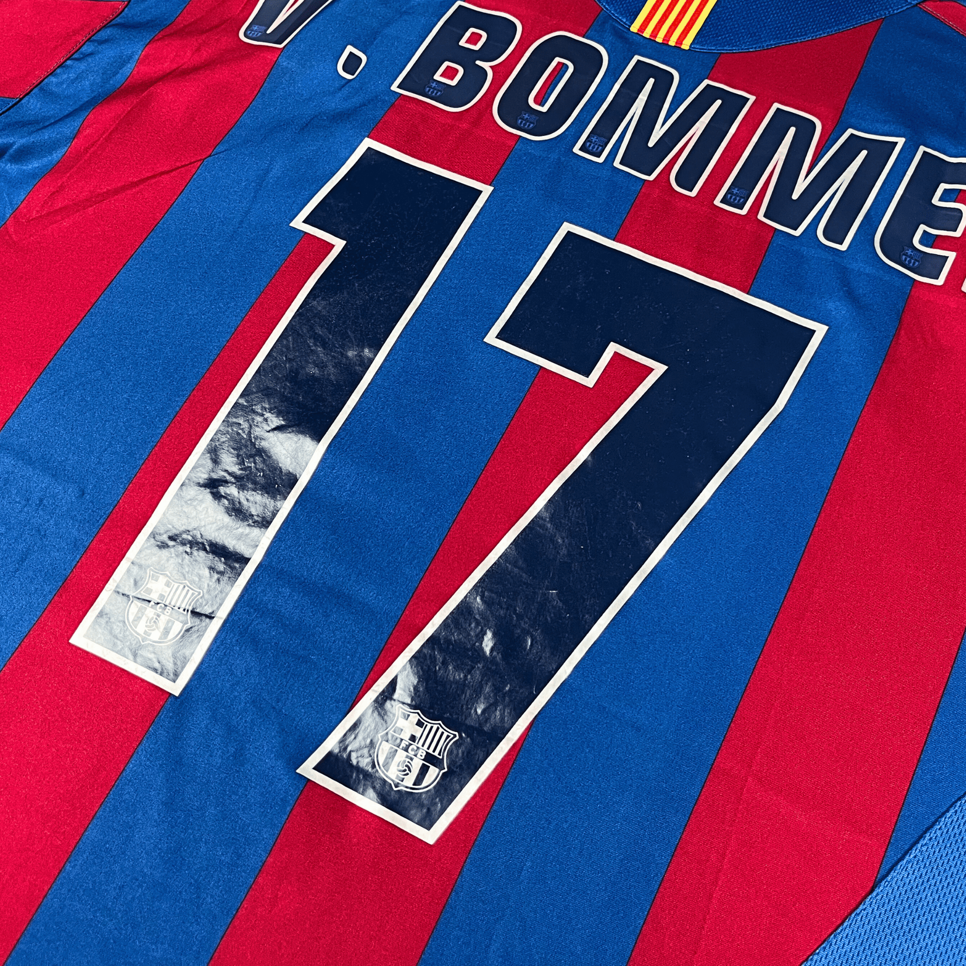Barcelona 2005-06 Thuis Van Bommel #17 Shirt XL