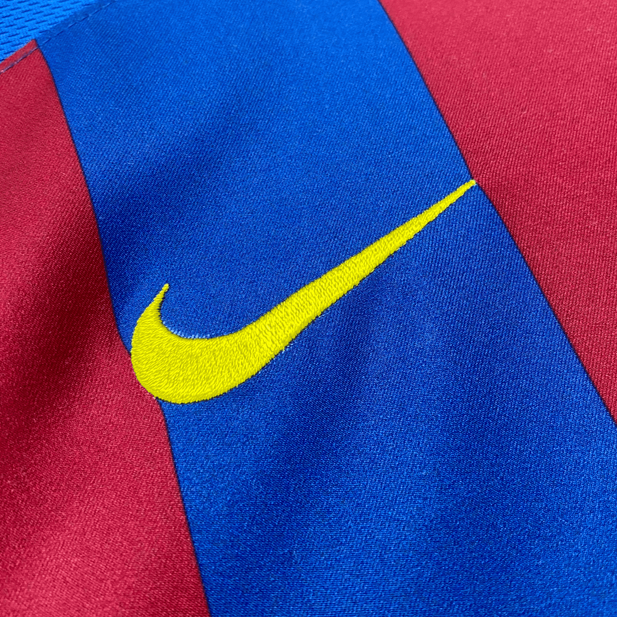 FC Barcelona 2005-06 Home Messi #30 Shirt XL