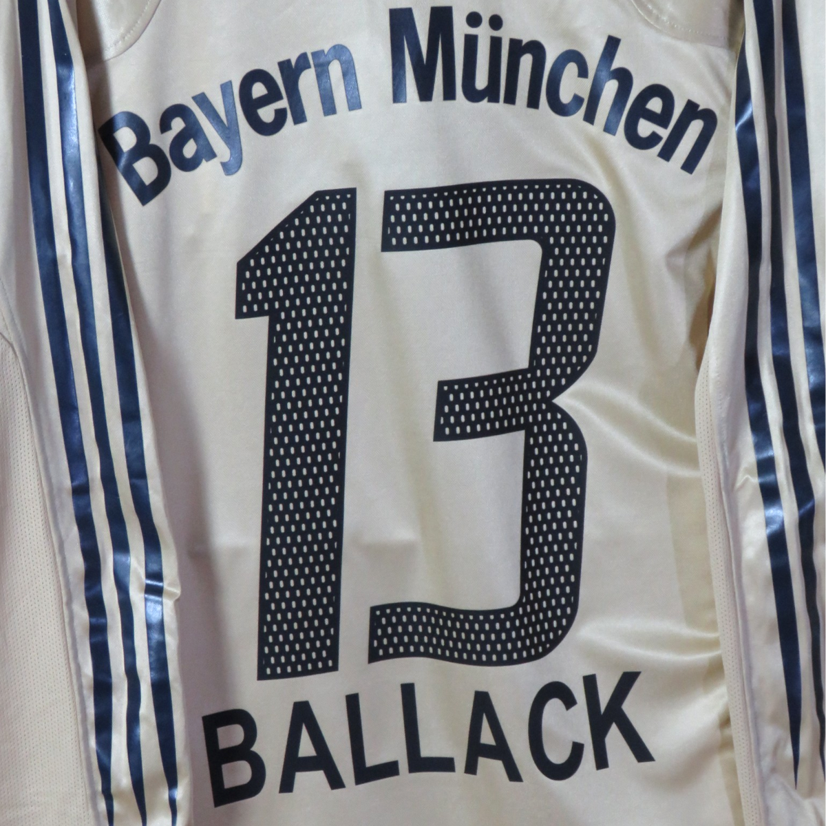Retro Bayern Munich 2004-2005 Away longsleeve football jersey by Adidas, Ballack 13, size S | Nostalgic Football Shirts