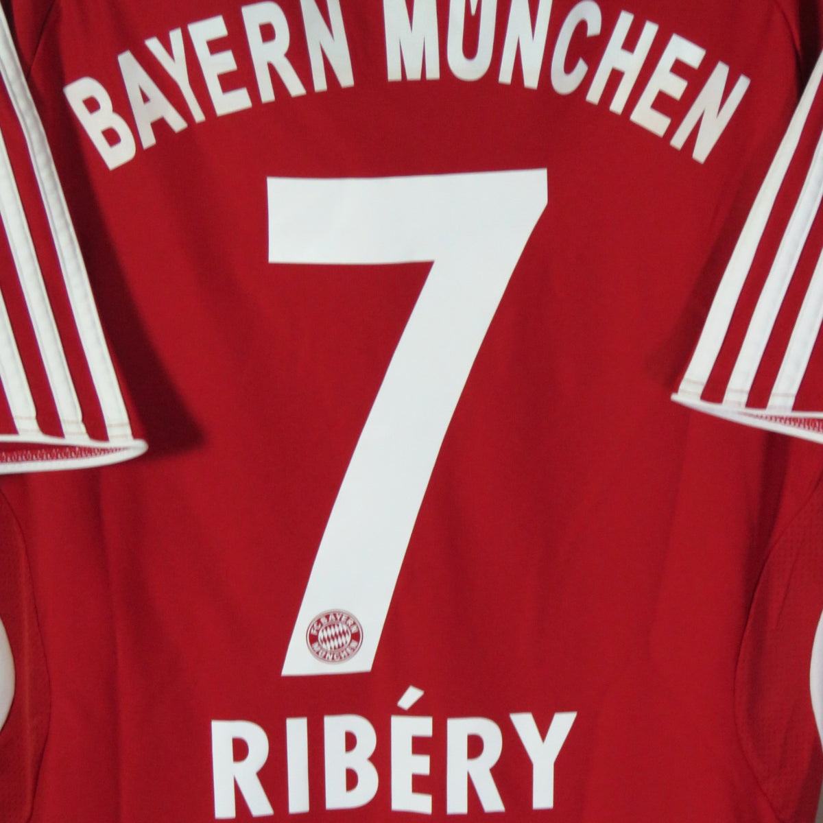 Retro Bayern Munich 2008-2009 Home football jersey by Adidas, Ribery 7, size S | Nostalgic Football Shirts