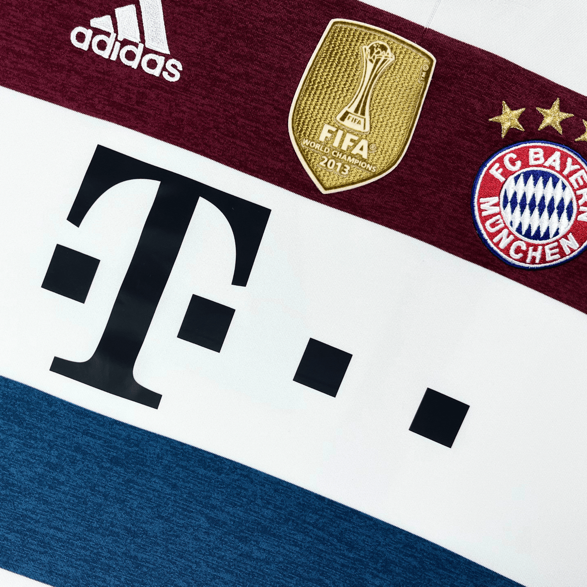 Original Bayern Munich 2014-2015 Away football shirt, size M, Pizarro 14 | Nostalgic Football Shirts