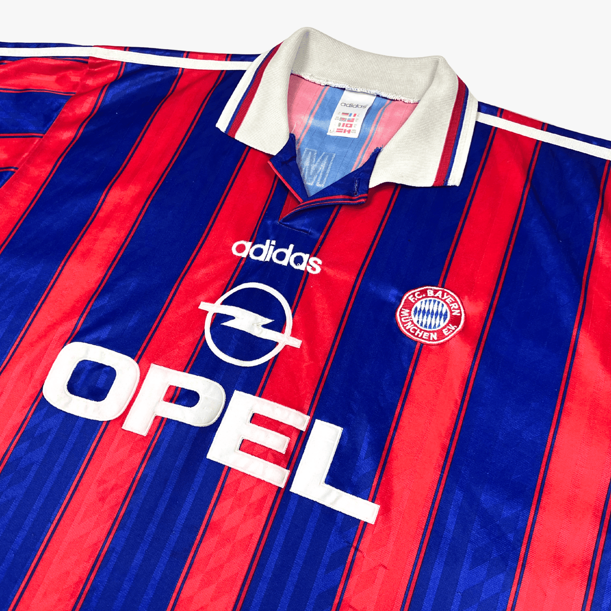 Original Bayern Munich 1995-1997 Home football shirt, size XL | Nostalgic Football Shirts