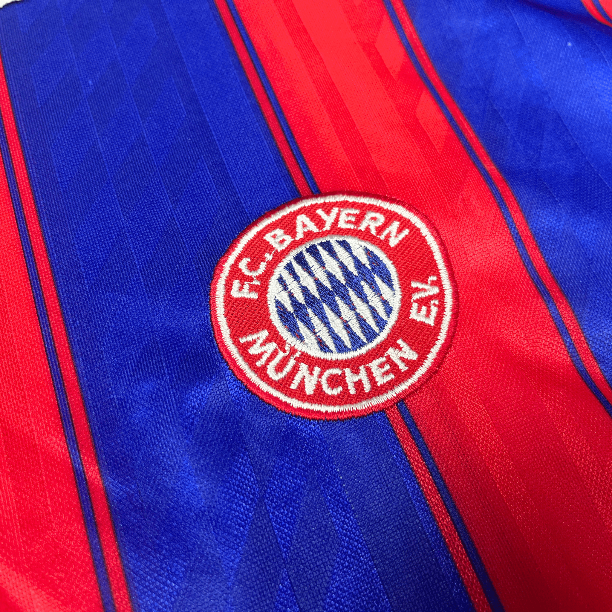 Bayern Munich 1995-97 Home Shirt XL