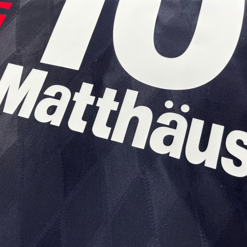 Bayern Munich 1997-99 Home Matthäus #10 Shirt XL