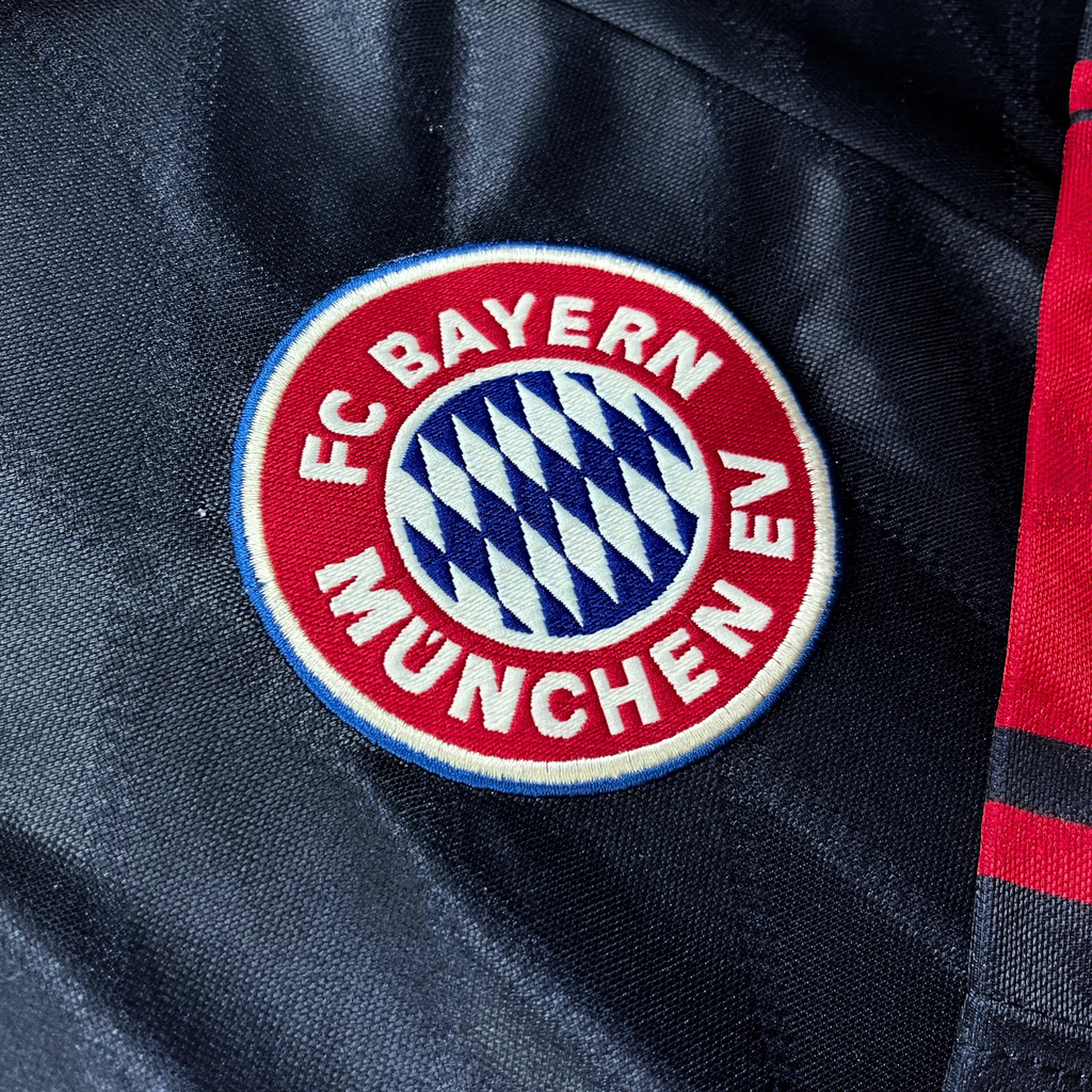 Bayern Munich 1997-99 Home Matthäus #10 Shirt XL
