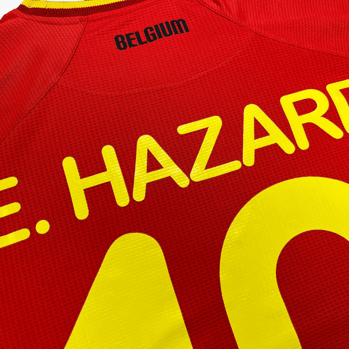 Original Belgium 2014-2015 Home football shirt, size L, Hazard 10 | Nostalgic Football Shirts