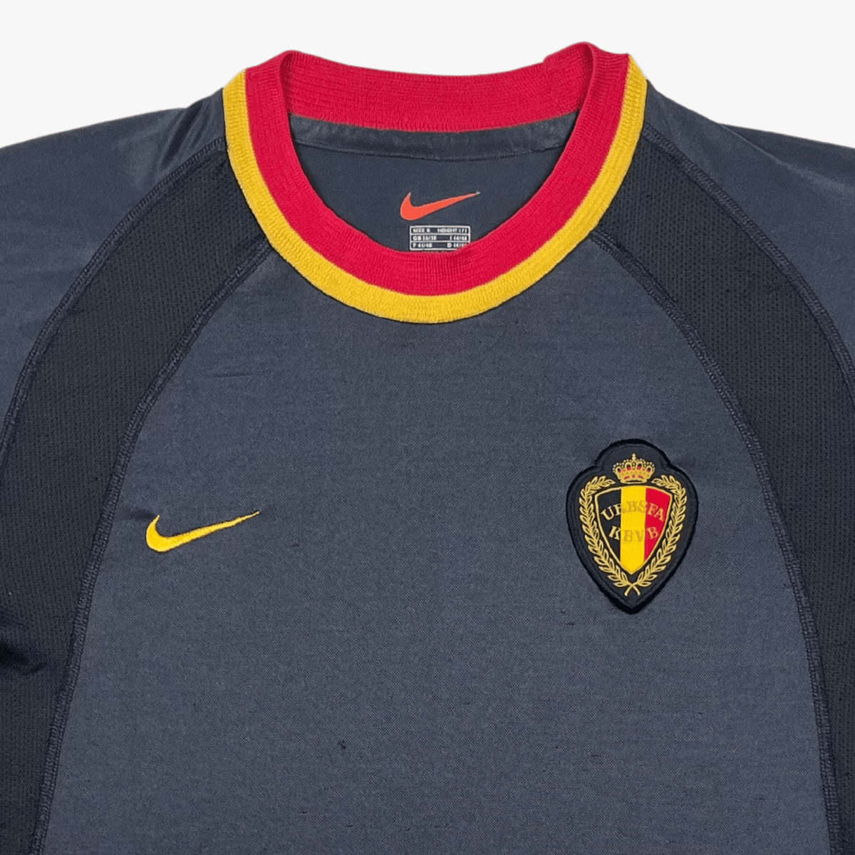 Authentic Nike Belgium 2000-2002 Away shirt, size S | Nostalgic Football Shirts