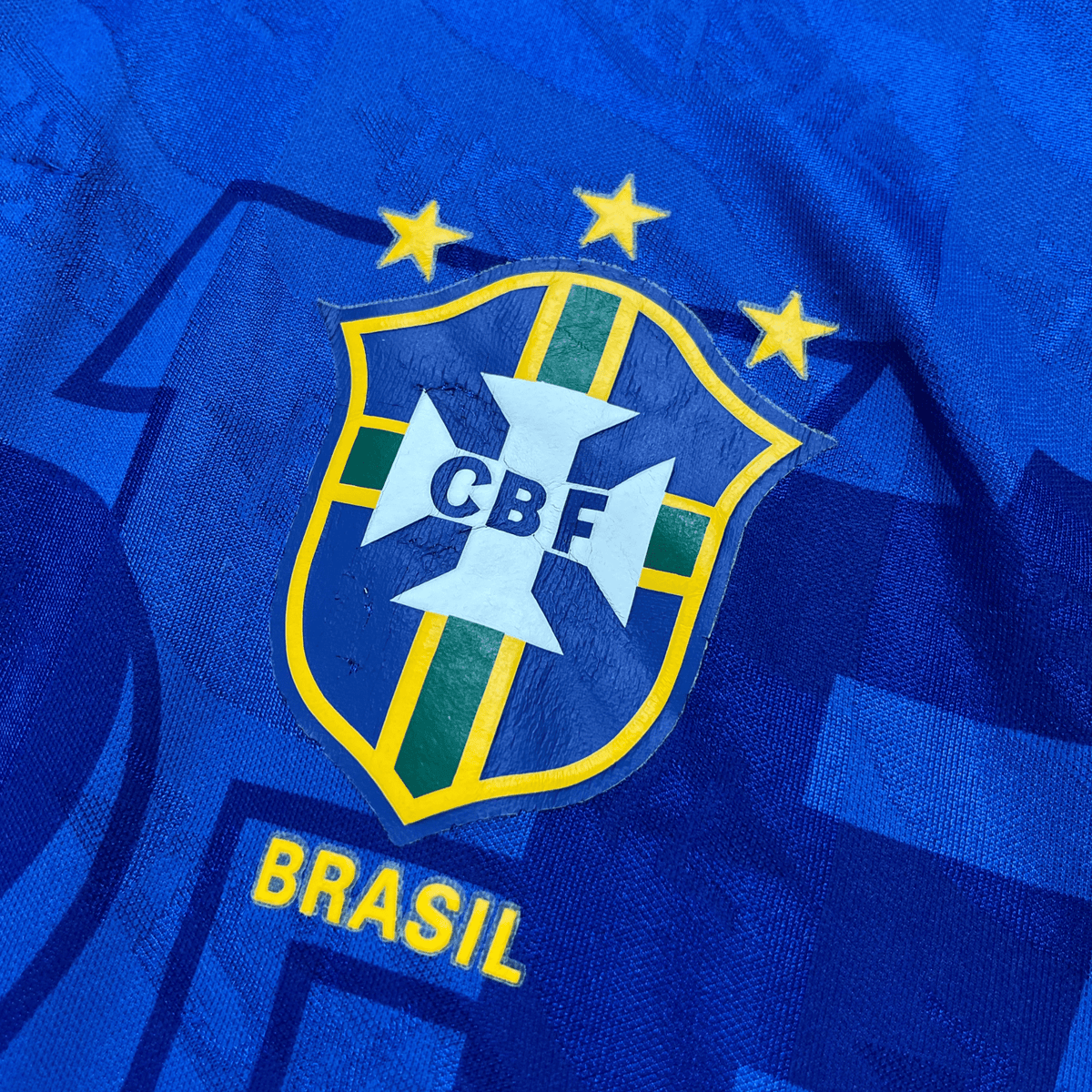 Retro Brazil 1991-1993 Away football jersey by Umbro, size XL | Nostalgic Football Shirts