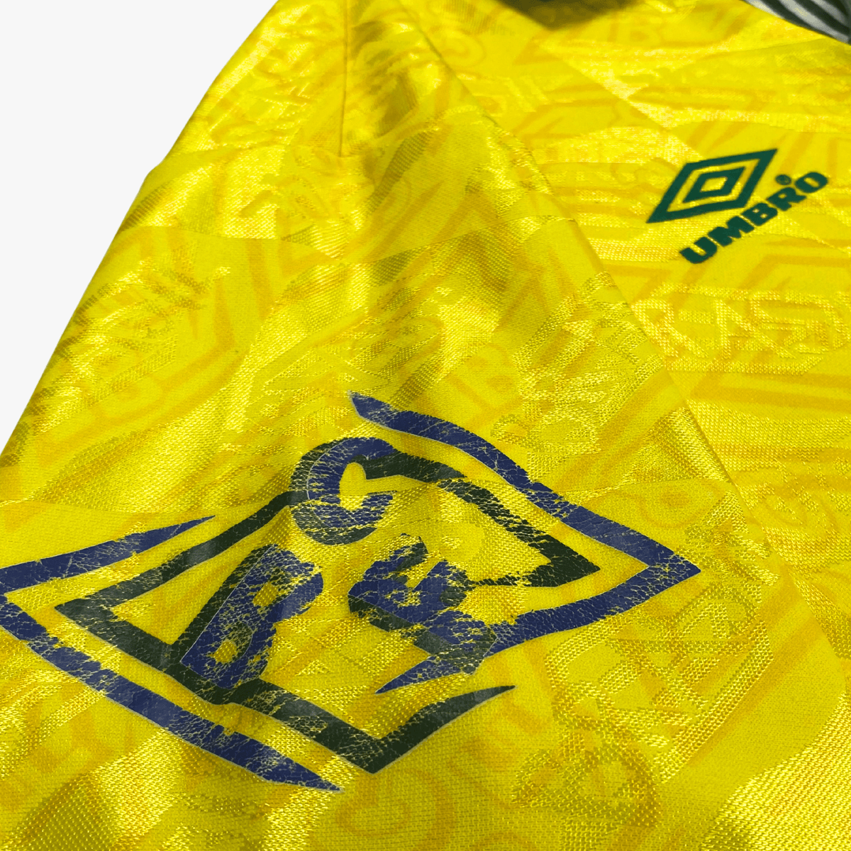 Retro Brazil 1991-1993 Home football jersey by Umbro, size L | Nostalgic Football Shirts