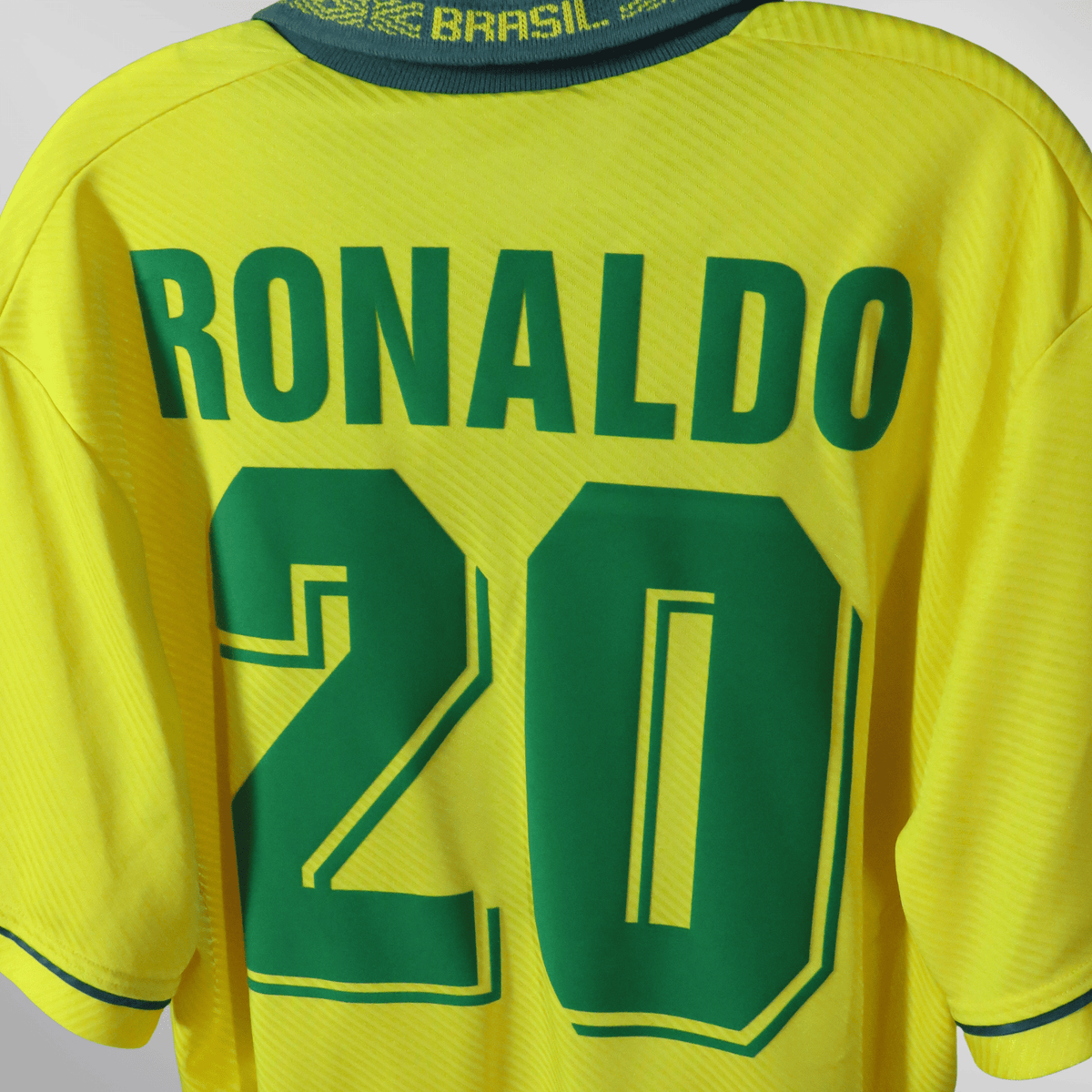 Retro Brazil 1993-1994 Home football jersey by Umbro, Ronaldo 20, size XL | Nostalgic Football Shirts