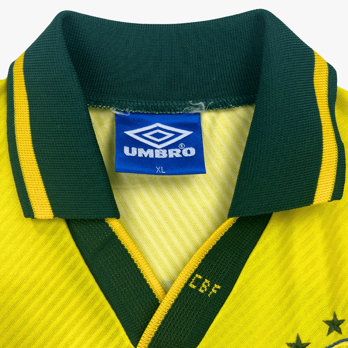 Retro Brazil 1995-1996 Home football jersey by Umbro, Romario, size XL | Nostalgic Football Shirts