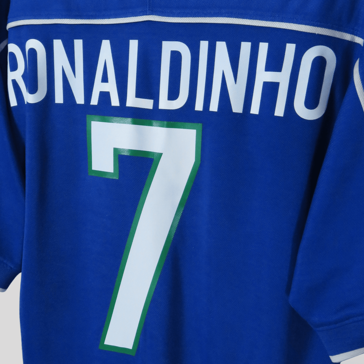 Retro Brazil 1998-2000 Away football jersey by Nike, Ronaldinho 7, size M | Nostalgic Football Shirts