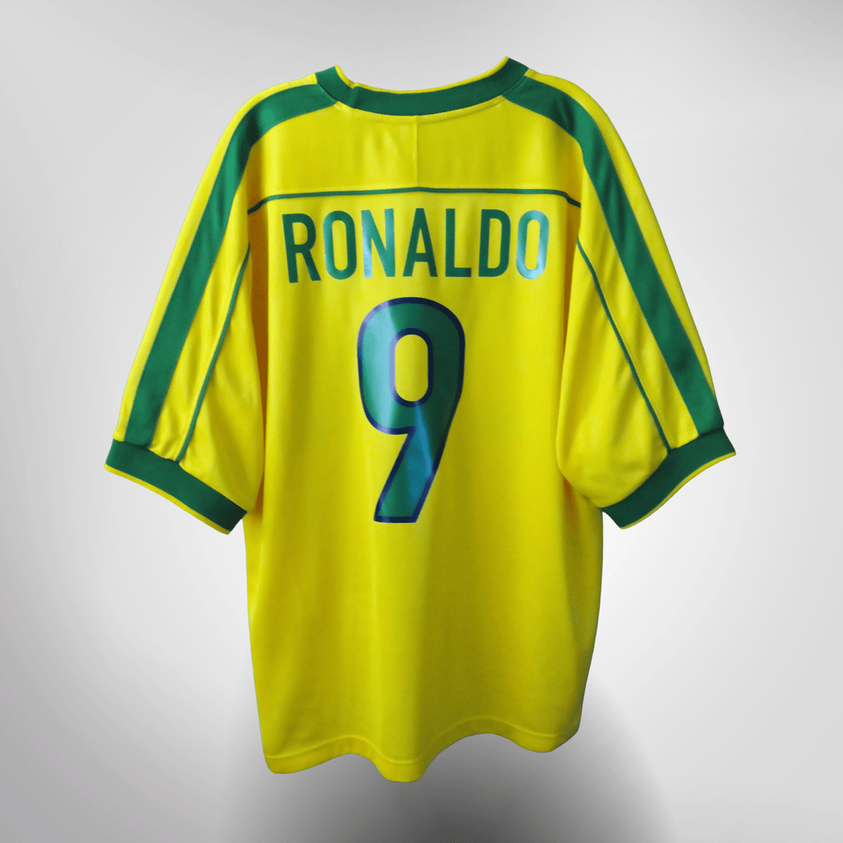 Vintage Brazil 1998-2000 Home football shirt with Ronaldo 9 print, size XL | Nostalgic Football Shirts